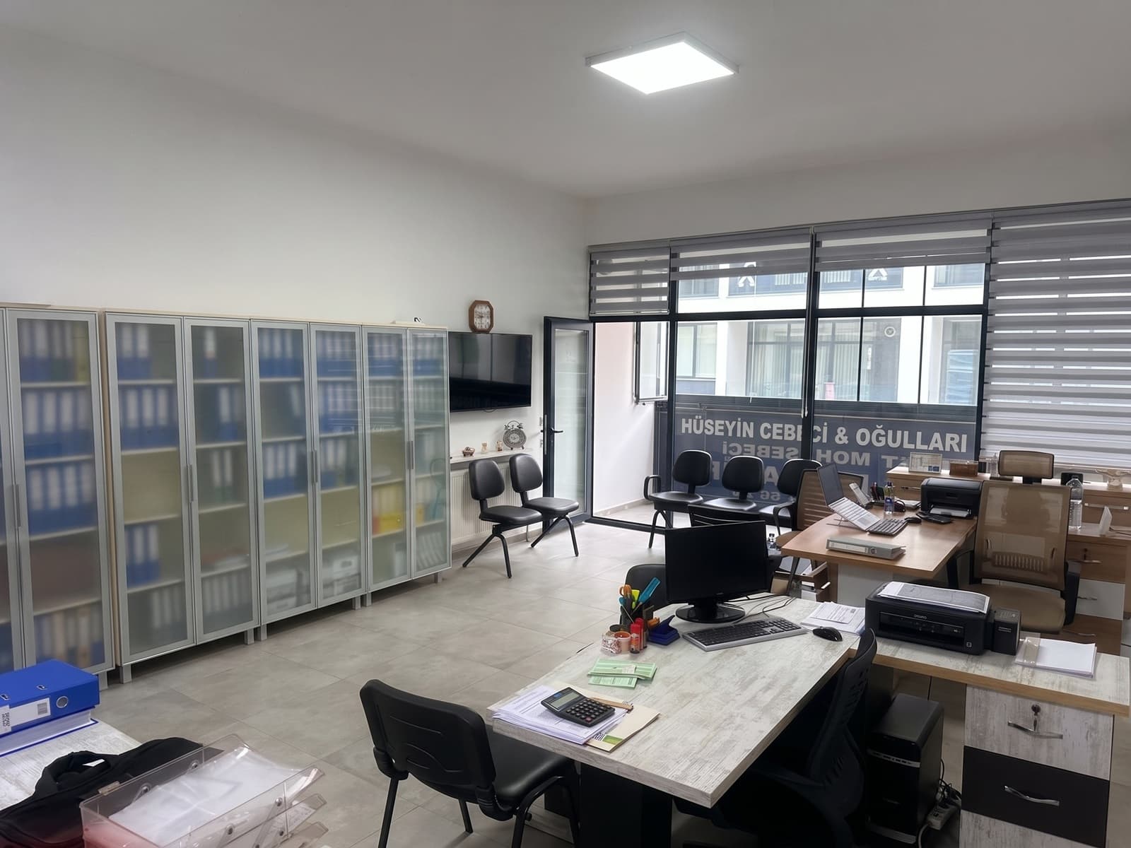 Ofis Çalışma Alanı 1