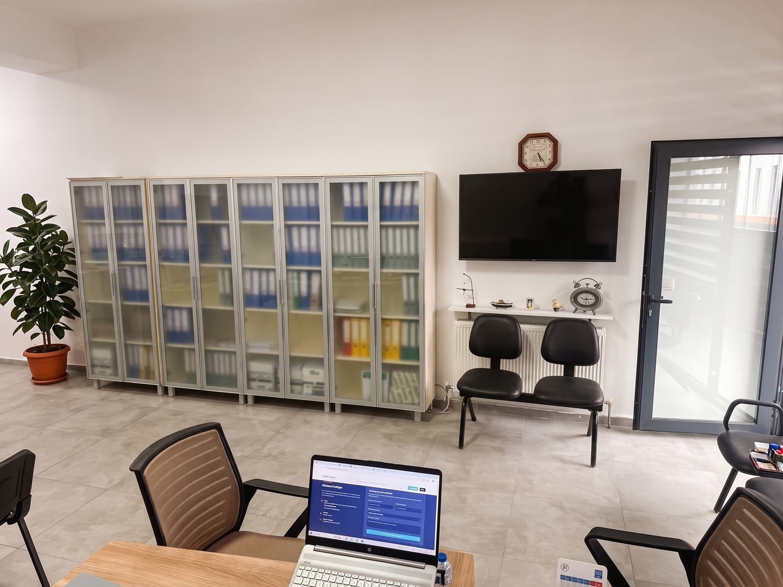 Ofis Çalışma Alanı 3